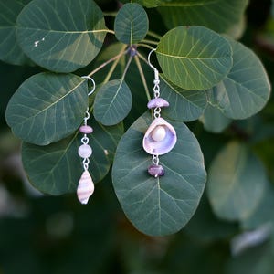 Iris - Handmade Seashell Earrings