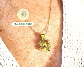 RISIS Vintage 24K Gold Dipped Orchid Pendant Necklace Black Enamel