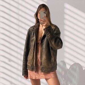 レディース ヴィンテージ ブラウン オーバーサイズ レザージャケット 90年代風 レザー バイカージャケット レディース クラシックレザーアウターウェア ハロウィンコスチューム ギフト