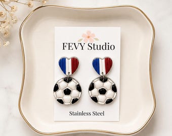 Frankrijk voetbaloorbellen – Franse vlag hartoorbellen met voetbalbedel – Handgemaakte waaieroorbellen van polymeerklei – lichtgewicht statement