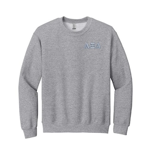 Alphaxi Delta Sorority Rundhals-Sweatshirt mit griechischen Buchstaben bestickt