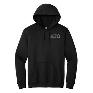 Sudadera con capucha con letras griegas bordadas de la Fraternidad Alpha Tau Omega