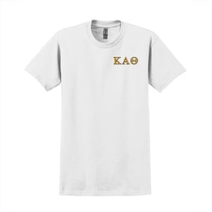 Camiseta con letras griegas bordadas de la hermandad Kappa Alpha Theta