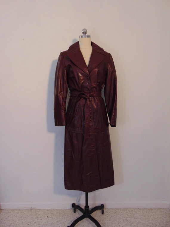 70s burgundy leather trench coat size medium