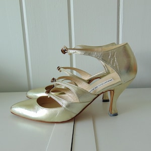 Vintage Manolo Blahnik Size 36 - Etsy
