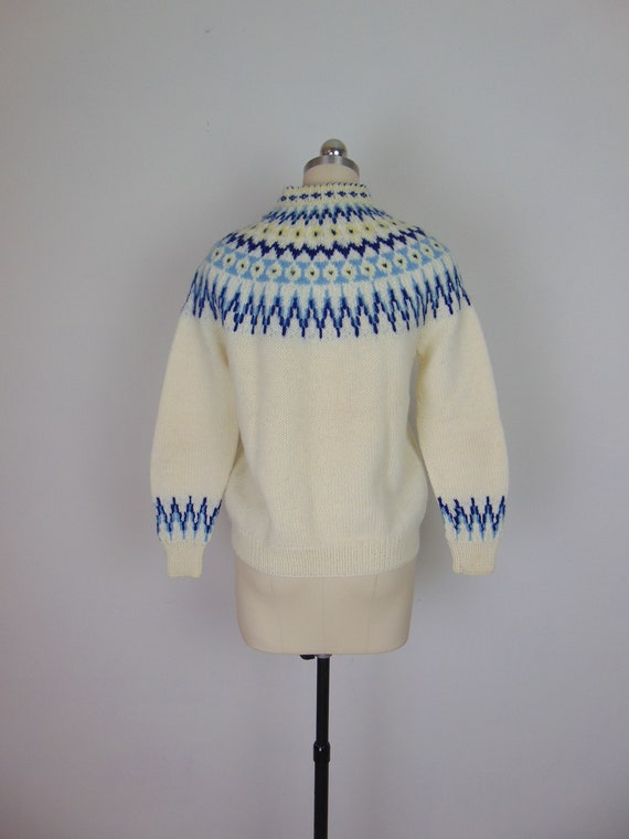 60s hand knit wool Fair Isle cardigan size small - image 3