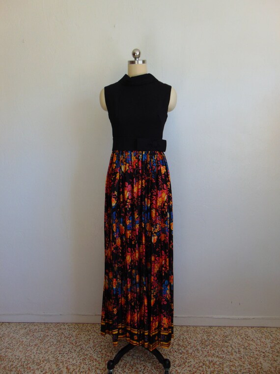 black top floral skirt dress