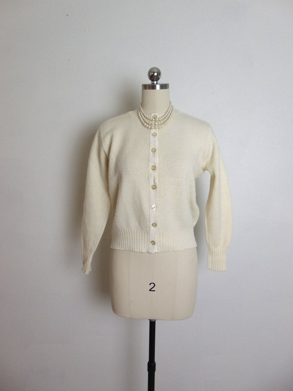 60s Glenbrooke wool cardigan size medium