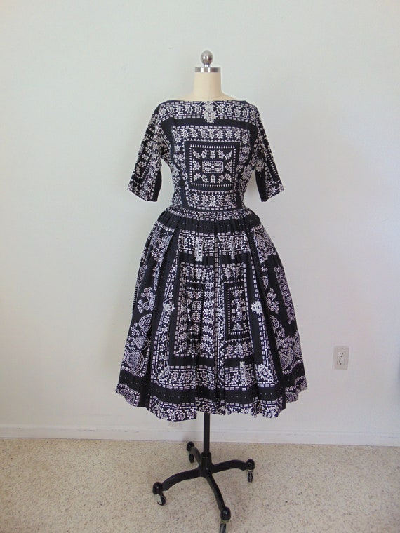 1960s fit n flare - Gem