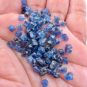 4-5mm Unheated Rough Blue sapphires - Natural gems - Origin : Madagascar - 10pcs/ 25pcs/ 50pcs/ 100pcs