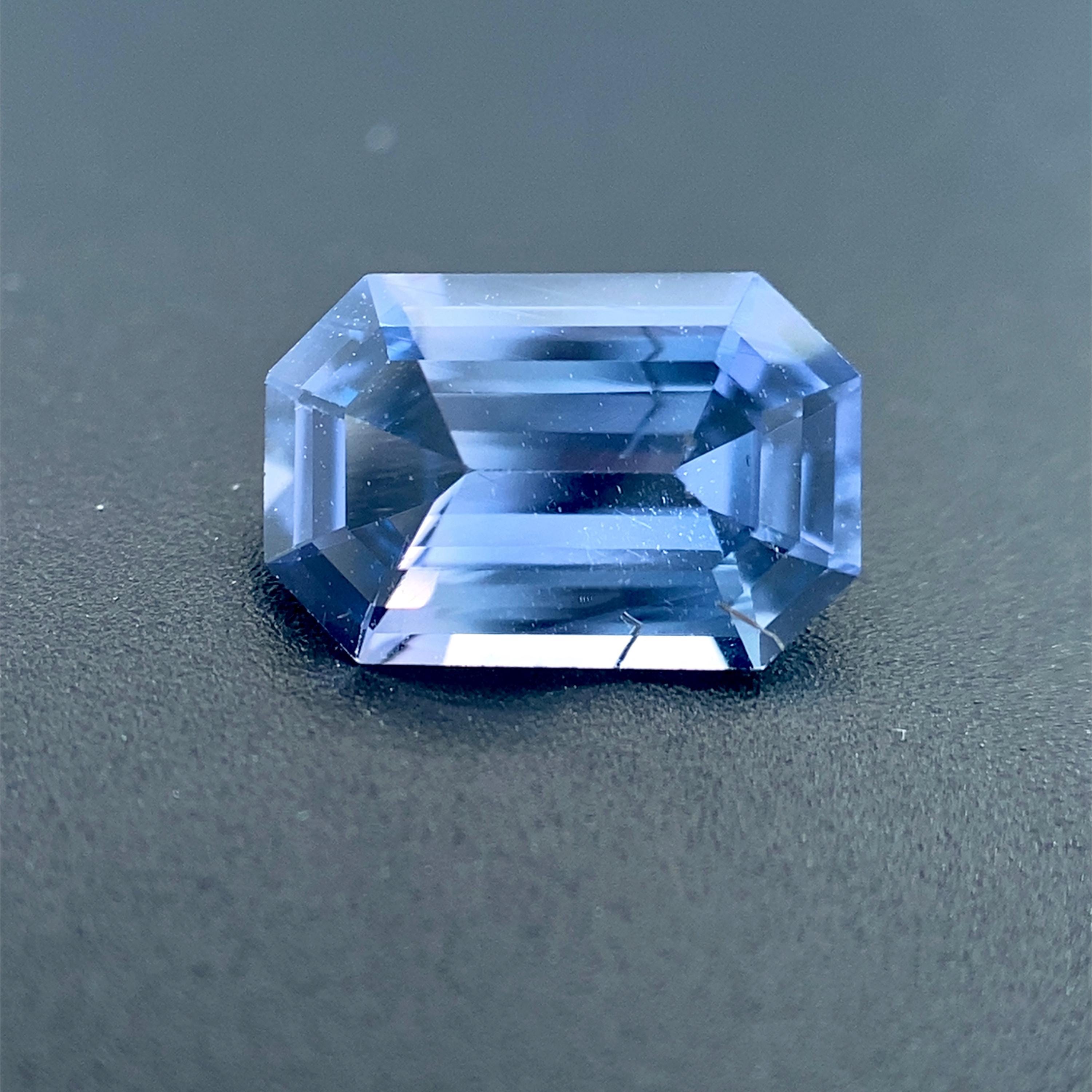 1.76ct - Unheated Natural Violetish-blue Sapphire – GFCO Lab