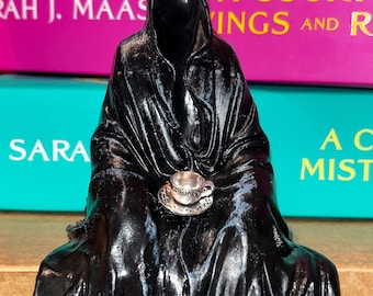 Suriel Figure - ACOTAR - Suriel Tea Co - A Court of Thorns and Roses - BookTok - Bookshelf figurine