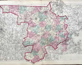 Puede incluir: Un mapa vintage del condado de Middlesex, Inglaterra, con un contorno detallado de los límites del condado y las divisiones internas. El mapa está impreso en blanco y negro con acentos de color, mostrando las diferentes parroquias y ciudades dentro del condado.