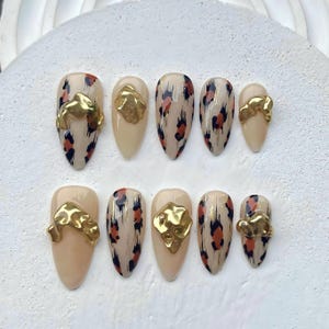 Leopard Print Press on Nails with Gold Accents| Chic Nails for Autumn| Leopard Nail Set Y2K for Fall Season