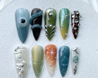 Unhas Holográficas Cromadas Press On: Arte de Unhas Gótica Y2K