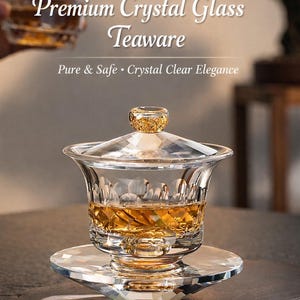 Gaiwan-tekanna i bärnstensfärgad kristall med lock av bladguld + fat, diamantdimma och smält guld, utsökt present till Gongfu-teälskare och samlare