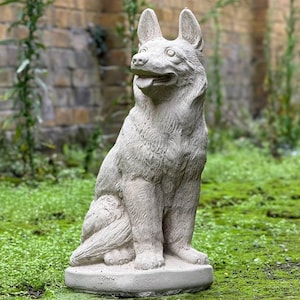 Concrete German Shepherd statue Dog memorial sculpture Outdoor dog decor Garden guard dog figure Cement dog figurine Pet Tribute Dog lover