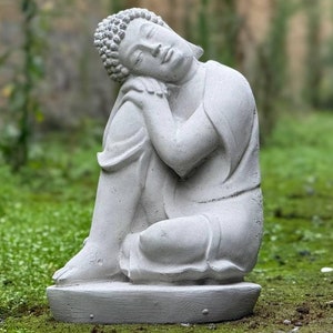 Odpoczywający posąg Buddy Medytacja Budda dekoracja Zewnętrzny ogród zen i domowa rzeźba Japońska i tradycyjna ozdoba Prezent dla miłośnika Buddy
