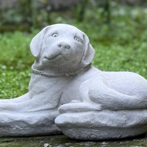 Concrete lying Labrador sculpture Outdoor cement pet statue Charming yard ornament Dog lover gift Dog memorial decor Cement Animal Figurine