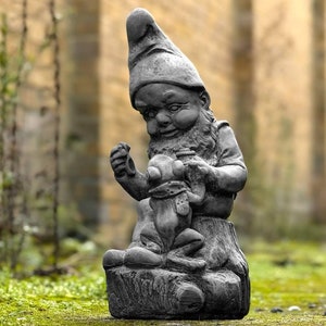 Unique gnome with frog figurine Concrete gnome sculpture Outdoor garden gnome with frog statue Cement yard art Gnome lover gift decoration