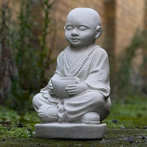 Niesamowita statua Buddy z misą Japoński Budda z rzeźbą doniczki Ogród zen na zewnątrz i wystrój domu Tradycyjna ozdoba Prezent dla miłośnika Buddy