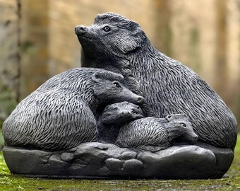 Outdoor hedgehog family sculpture Stone animal Ornament for Garden statue Concrete decoration Hedgehog cute Figurine handmade Yard statue