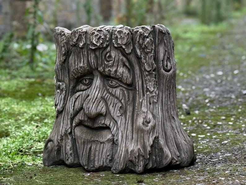 BlissfulStatue Tree Stump Face Planter - Thumbnail 3