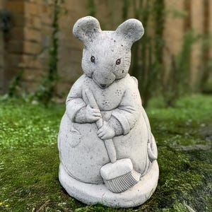 Outdoor cleaning mouse statue Stone mouse sculpture Cement animal figurine Concrete mouse decoration Mouse lover gift Wildlife ornament