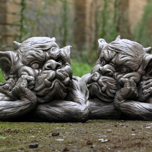Amazing Pair Gargoyle Statue Concrete Demons Decor Outdoor Monsters ...