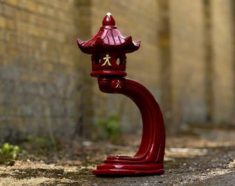 Gran estatua de pagoda roja de fantasía Escultura de pagoda con linterna de hormigón Decoración japonesa para exteriores Regalo para amantes de las pagodas Adorno de jardín zen Regalo