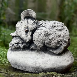 Garden relaxing mouse sculpture Concrete rodent statue Stone garden decoration Outdoor animal ornament Mouse lover gift Handmade mouse art