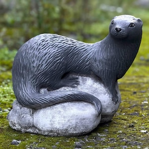 Unique otter figurine Concrete otter sculpture Cement wildlife decoration Stone animal statue Otters lover gift Garden and home decoration