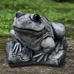 Outdoor frog sculpture Stone animal figurine Outdoor whimsical statue Cement pool decor Frog lover gift Garden and home ornament Yard art