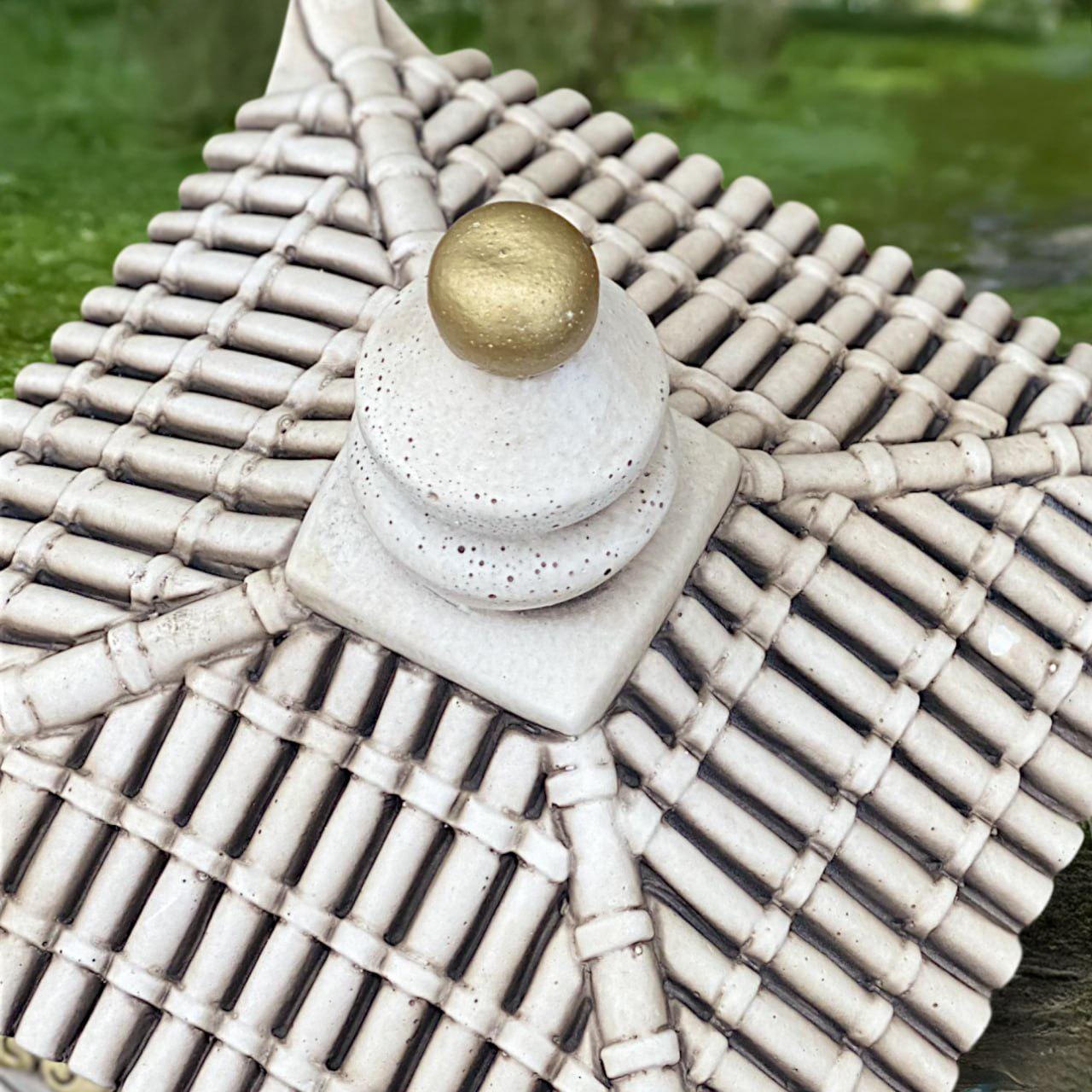 Concrete Pagoda Lantern Stone Zen Statue Asian Garden Figurine