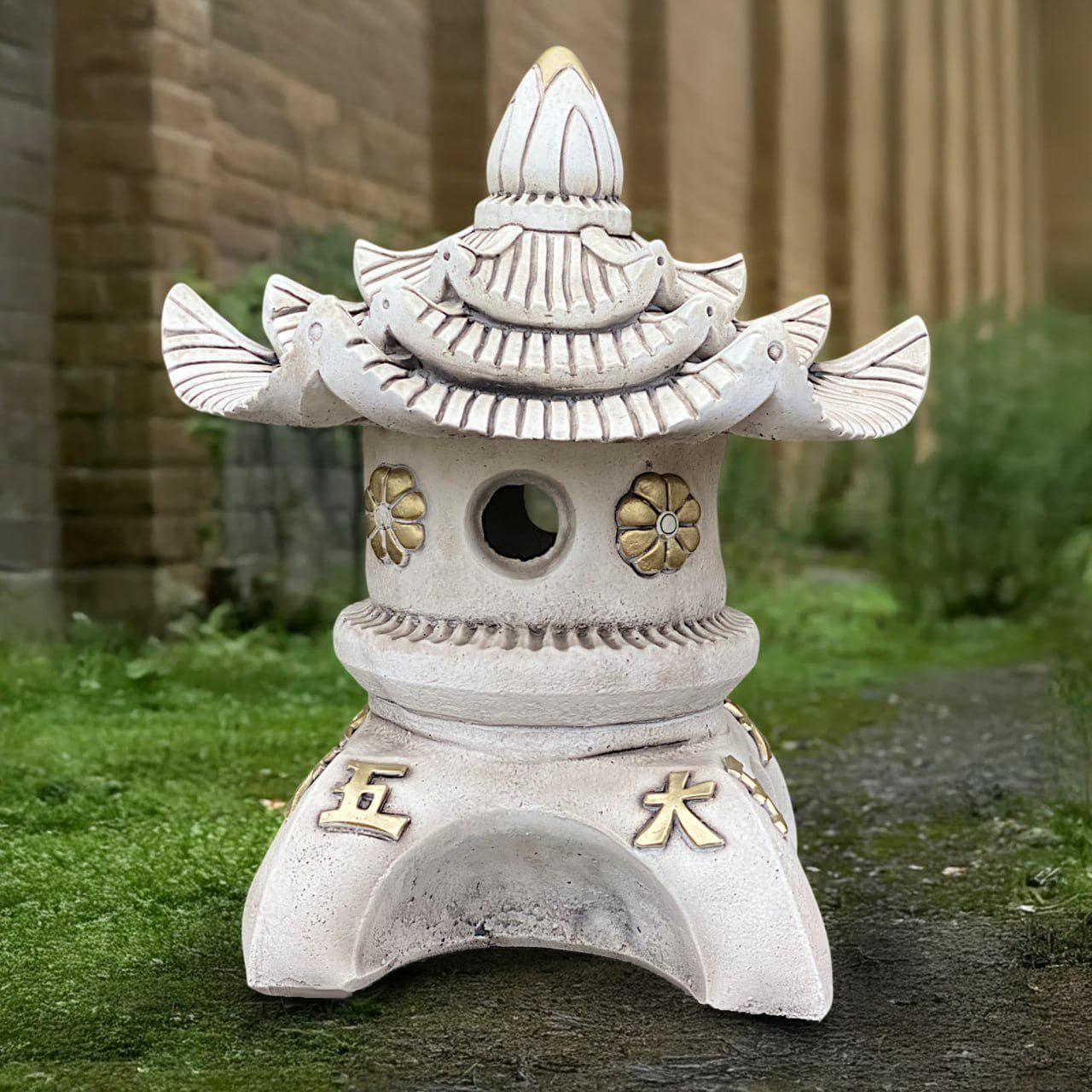 k155 スペイン製 石彫刻のフラワーベース 飾り壺 ホワイト系 アラバスター Asian Pagoda Statue Concrete Lantern Stone Garden Figurine
