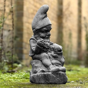 Stone gnome statue Concrete pixie with frog sculpture Outdoor animal decoration Handmade gnome ornament Front door figurine Lover gift