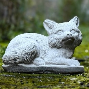 Outdoor baby fox figurine Realistic fox sculpture Outdoor wildlife figurine Stone fox decoration Animal lover gift Backyard decoration