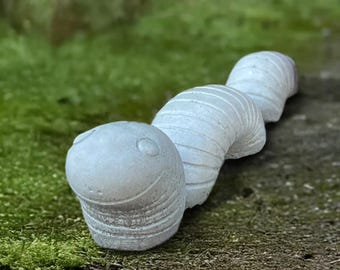 Concrete worm statue Garden worm ornament Stone reptile figurine Outdoor animal sculpture Cement farm decoration Handmade worm Lover gift