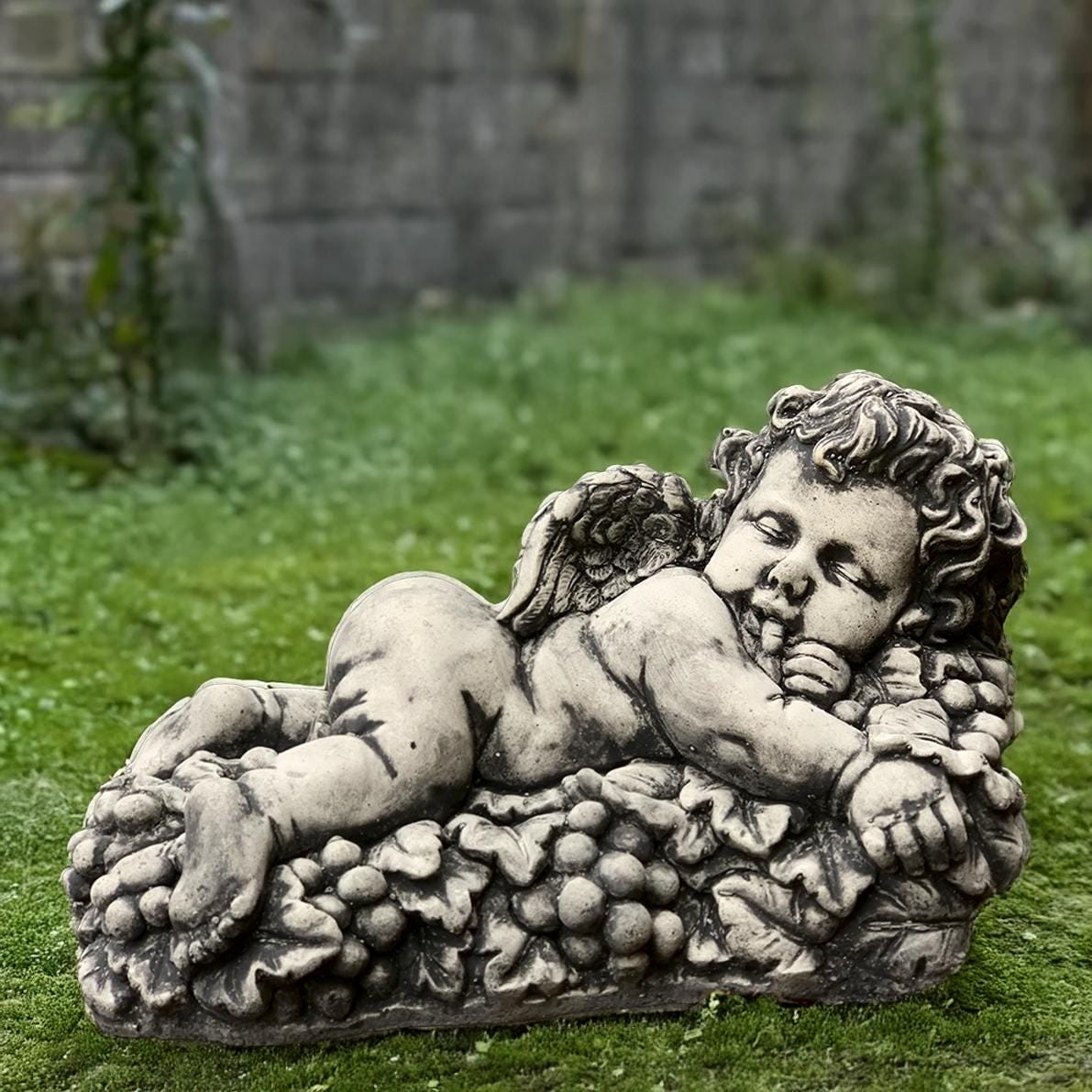 Concrete Baby Angel Statue Stone Cherub Garden Figurine Memorial Angel ...