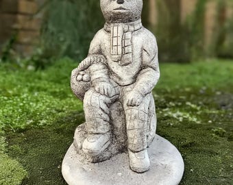 Escultura de oso única Estatua de osito de peluche de hormigón Decoración de animales de piedra Adorno de vida silvestre de cemento Regalo para amantes de los ositos de peluche Decoración para la puerta principal Arte para el jardín