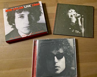 Bob Dylan Live Bootleg CDs: Royal Albert Hall & Rolling Thunder Review