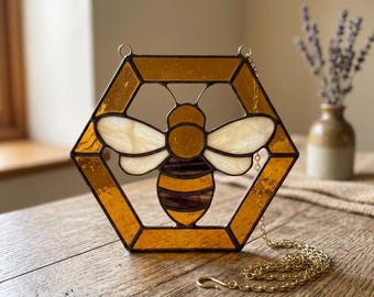 Bee Stained Glass Pattern PDF PNG | Honey Bee Suncatcher Template | Printable Glass Art Pattern | Cottagecore Window Decor Digital Download