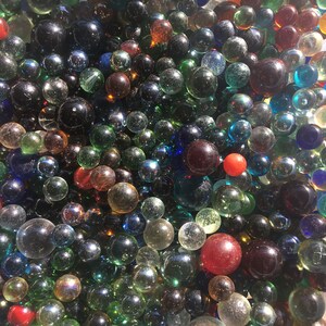 Clear Marbles, Random Lot of 50 Vintage Transparent Machine Made Glass ...