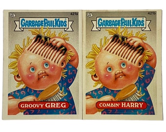 GARBAGE PAIL KIDS - 421a Groovy Greg& 421b Combin' Harry - Collectible Stickers - Topps 1987