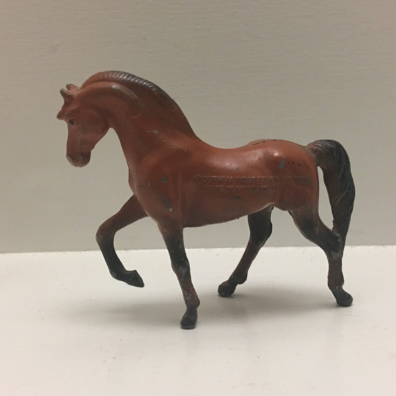 it's a toy horse