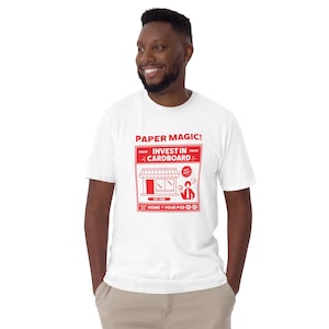 Camiseta "Invierte en Cardboard Magic" / Camiseta MTG EDH / Estilo retro de pizzería / Paper Magic FNM / Apoya a las tiendas de juegos locales / Regalo de MTG Commander