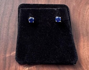 Vintage 14k Yellow Gold and Blue Sapphire Stud Post Earring Pair