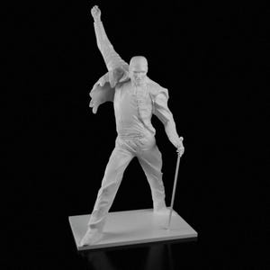 Freddie mercury statue - Etsy 日本