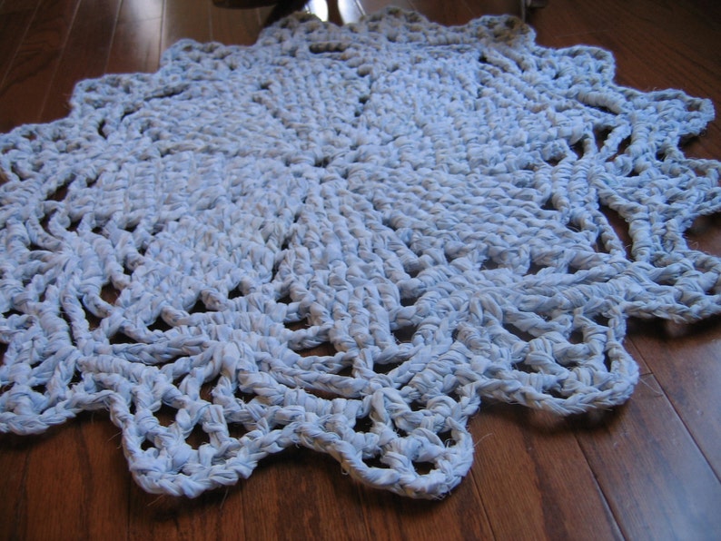 Rag Crochet Doily Rug Pattern image 2