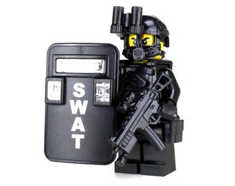 Battle Brick SWAT Pointman Police Officer Minfigure made with real LEGO® minifigure